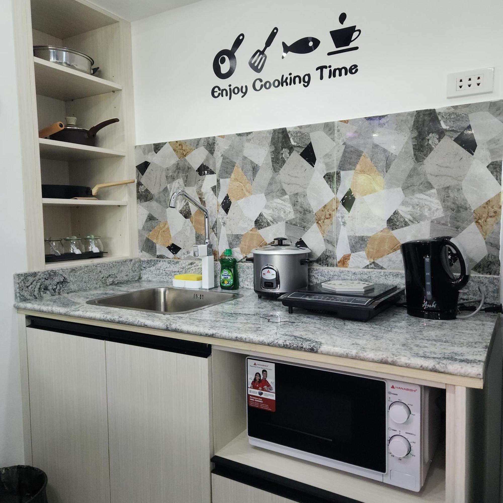 Condo Azur Suites B316 Near Airport, Netflix, Stylish, Cozy With Swimming Pool Μακτάν Εξωτερικό φωτογραφία