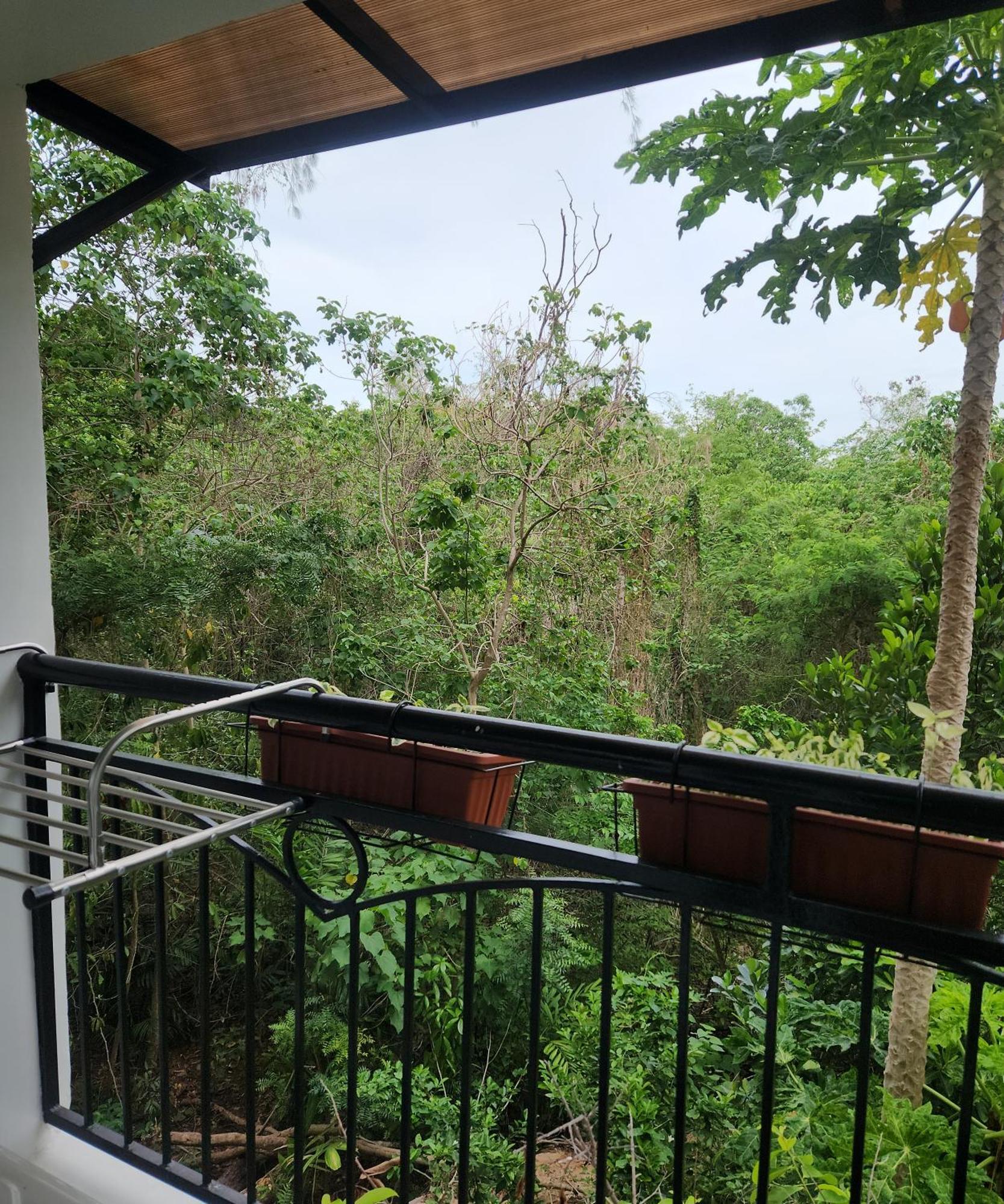 Condo Azur Suites B316 Near Airport, Netflix, Stylish, Cozy With Swimming Pool Μακτάν Εξωτερικό φωτογραφία
